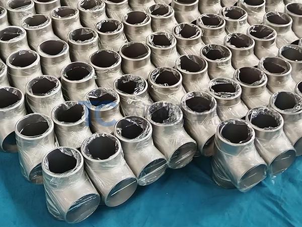 为什么化工、海水淡化都爱用钛管件？优势全解析